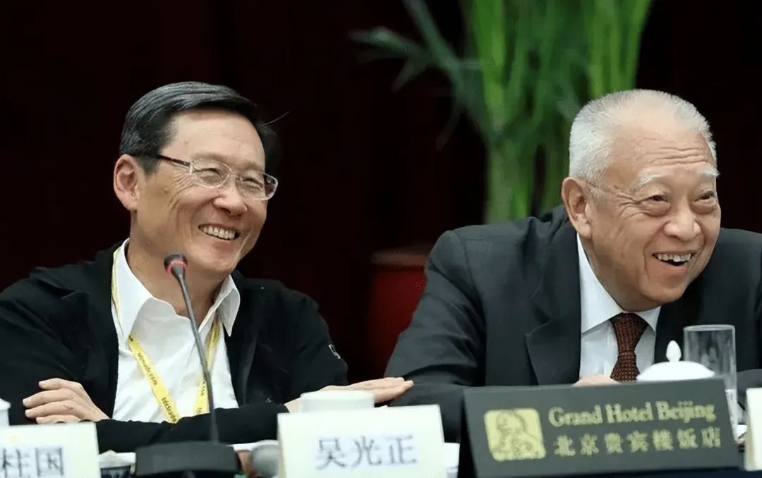 棣欐腐瀵岃豹420浜块仐浜х粰鐙瓙,棣欐腐缁ф壙鍗冧嚎瀹朵骇鐨勫瘜涓変唬