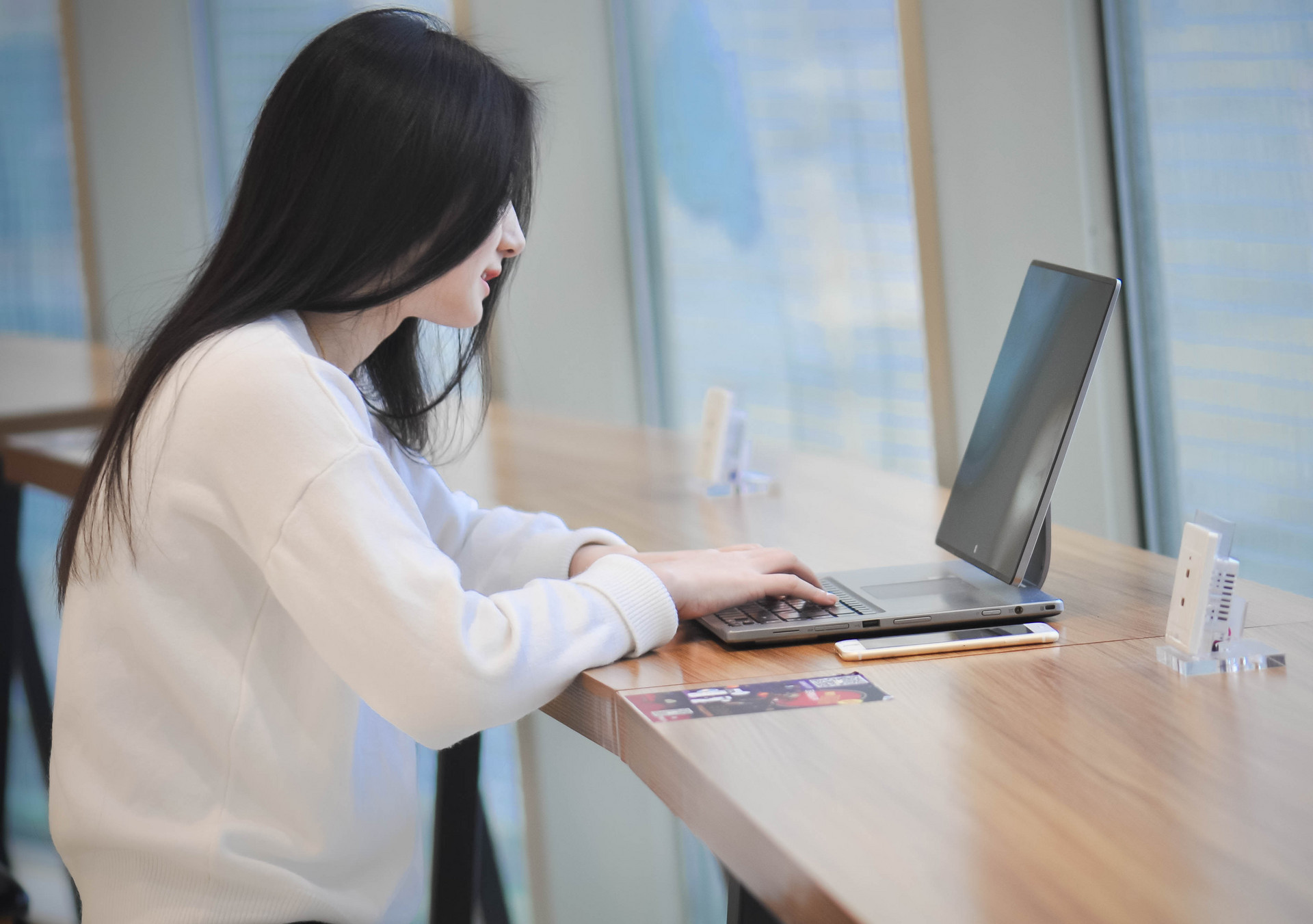 体制内外大受欢迎，分数虚高受点委屈，计算机专业的真相来了