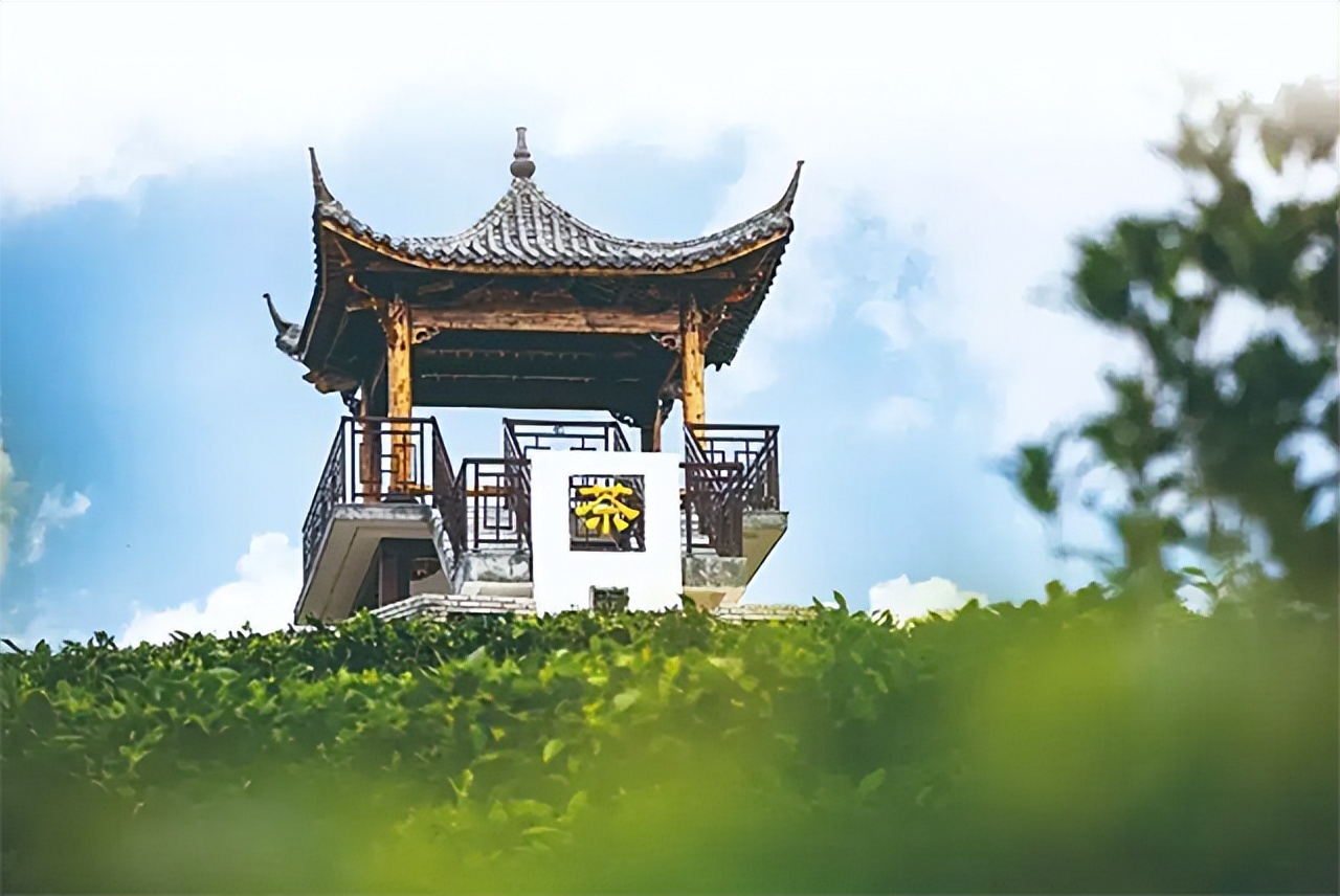 被抛弃的3000国军残部，留下6万后*开代**发美斯乐：店铺招牌是中文