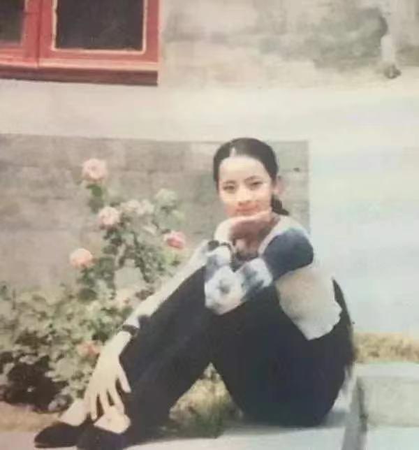 23年春晚马凡舒还主持吗,马凡舒24年央视春晚画面