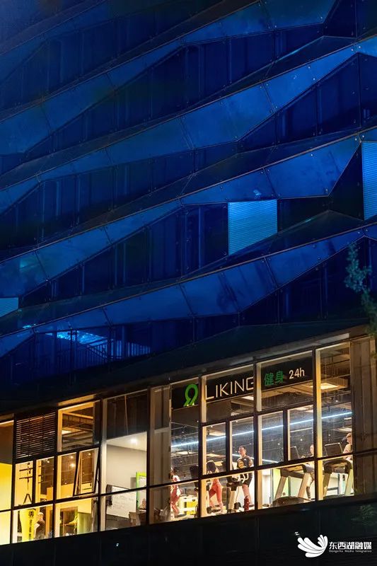 武汉夏天正确打开模式,暑假的n种打开方式视频