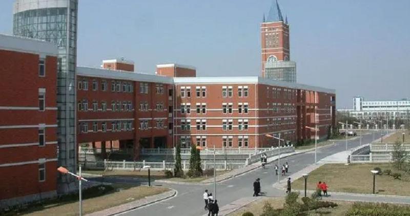 日本人迁移到中国哪里建学校,日本转校生来中国上学