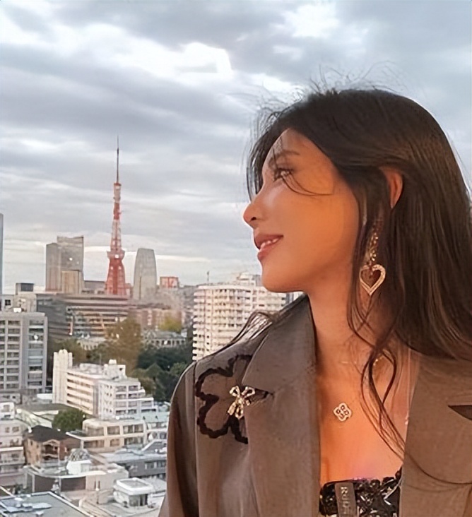 网红玲子reiko,抖音玲子reiko身价