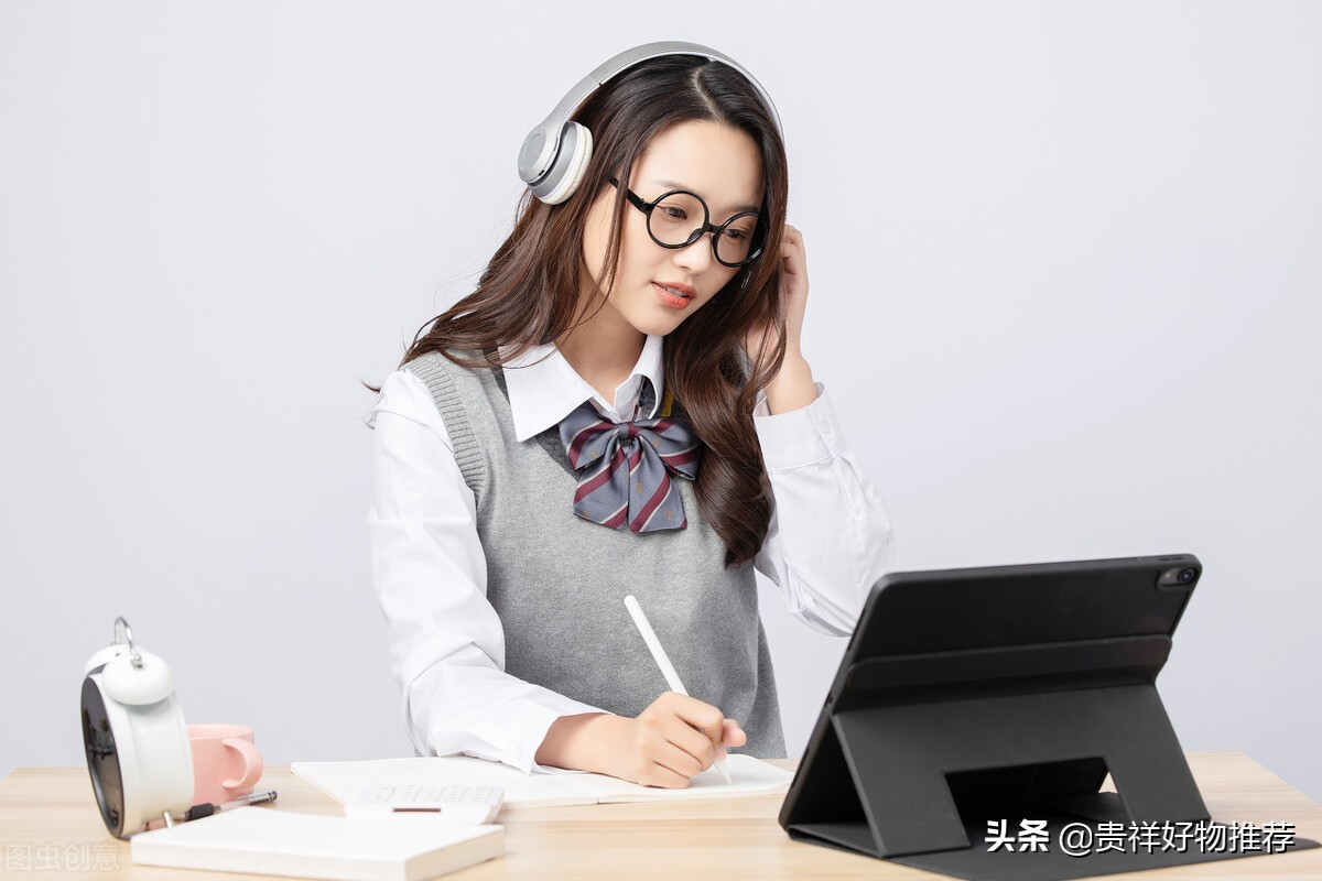 淘宝购买的网课不给退款违法律吗,淘宝买网课被坑怎么退款