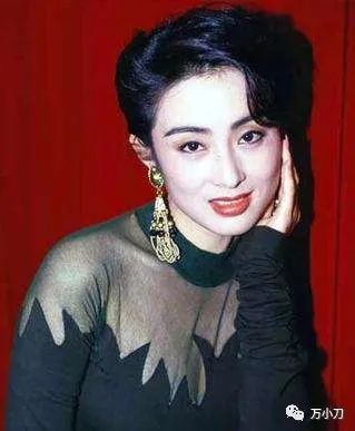 “港圈女神”又曝大瓜