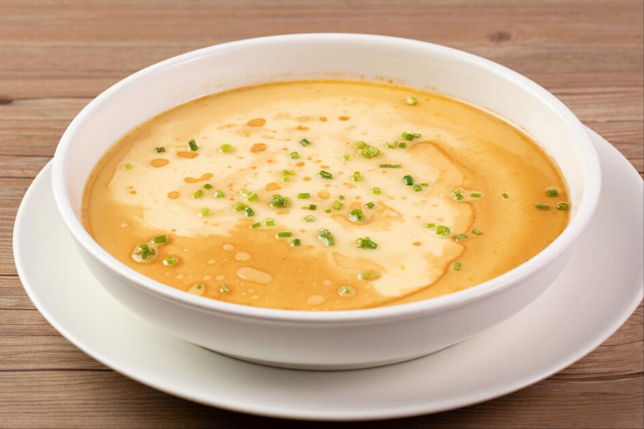 蒸鸡蛋羹又滑又嫩放热水还是凉水,蒸鸡蛋羹切记别只用清水