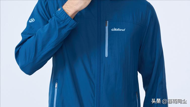 国内比较好的冲锋衣品牌,国际高端冲锋衣十大品牌