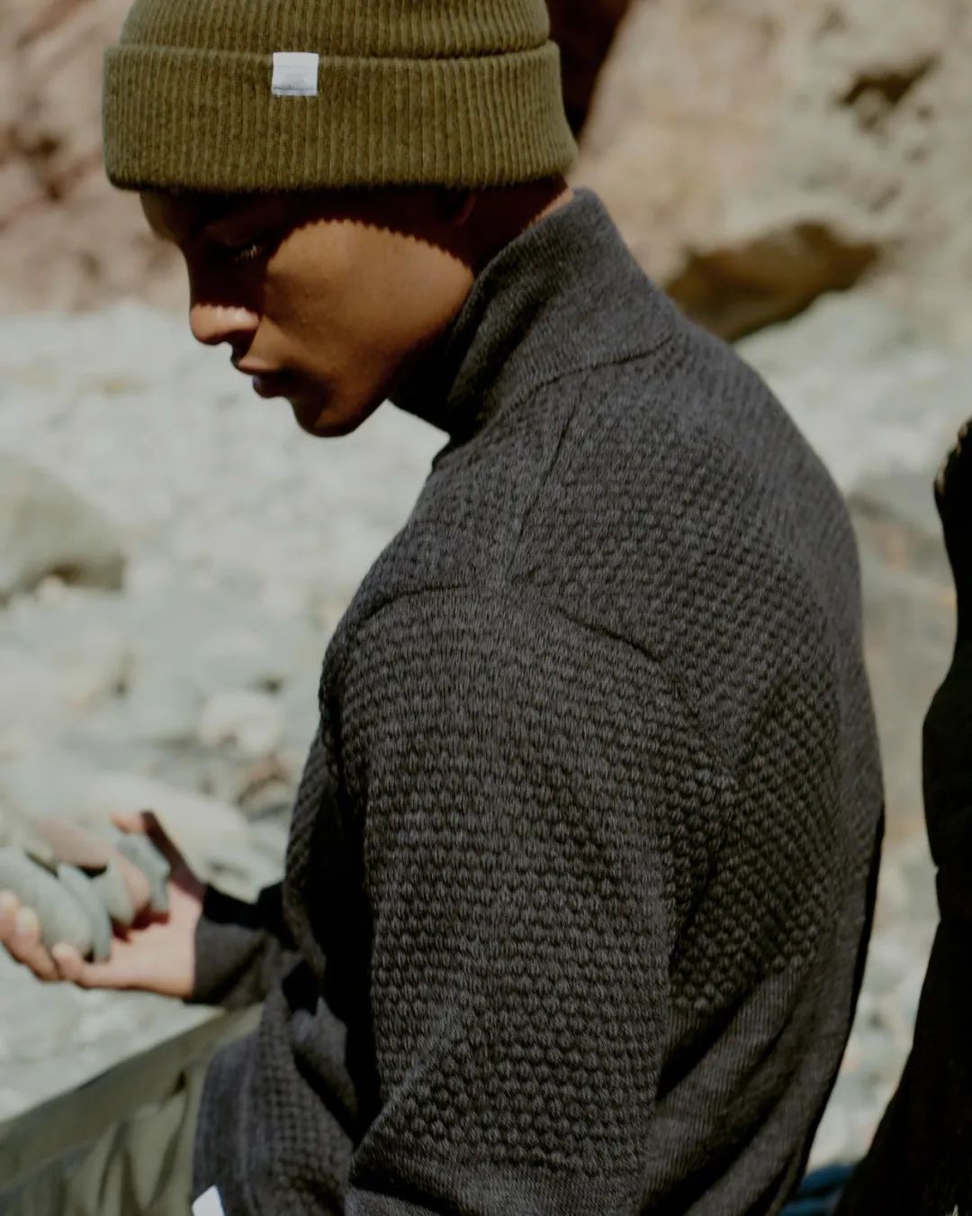 优衣库万金油神裤,极简风格的优衣库