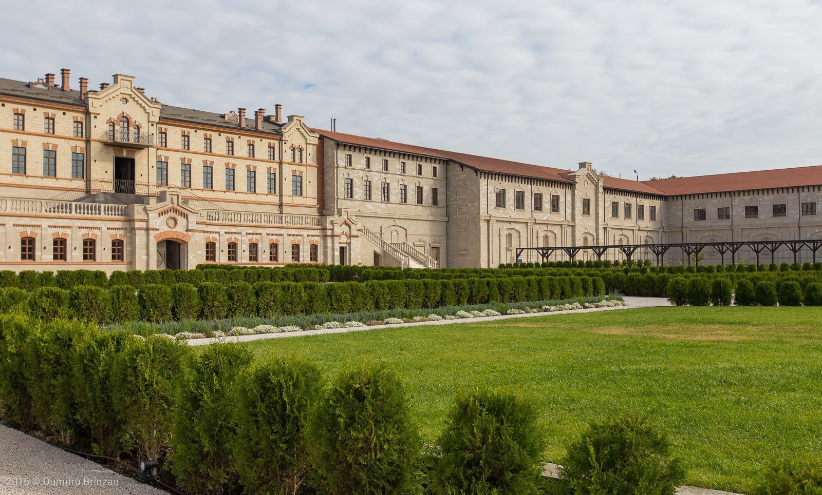 摩尔多瓦一个被遗忘的欧洲小国,摩尔多瓦成为欧洲最憋屈内陆国