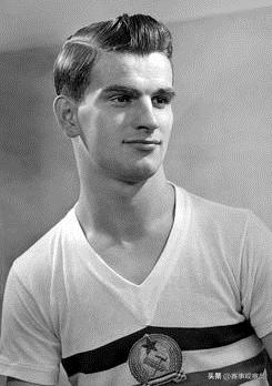 足坛50大球星伊布拉希莫维奇,足坛百大巨星科曼