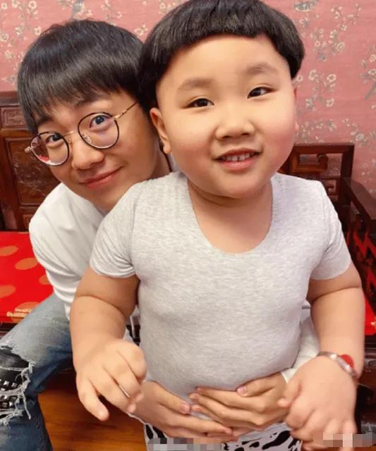 德云社相声演员有几个大胖子,相声德云社五大美男子