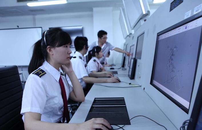 张雪峰谈最有前途的十大大专专业,张雪峰谈专科十大最有前途专业