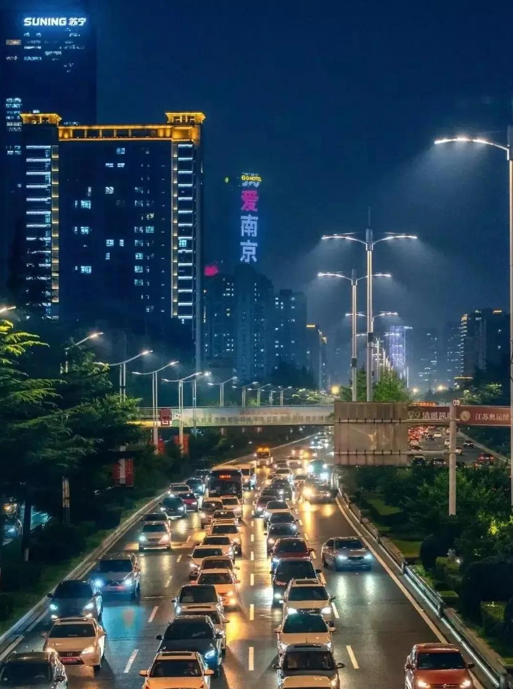 南京和杭州哪个城市更适合投资,杭州比南京强在哪里