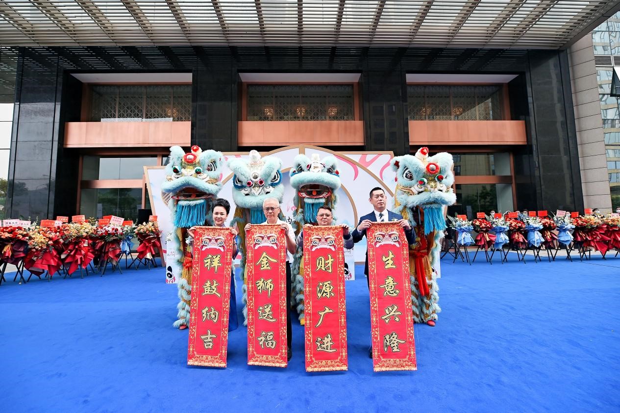 山东蓝海酒店集团入川力作，成都蓝海御华饭店闪耀揭幕