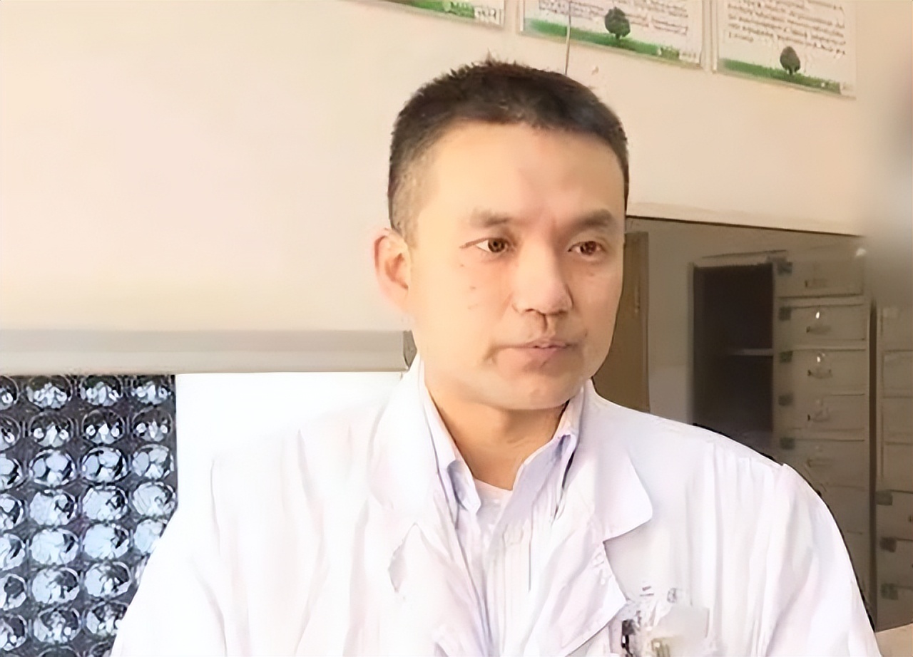 医生刘翔峰切病人器官是真的吗,医生手术随意切除病人器官