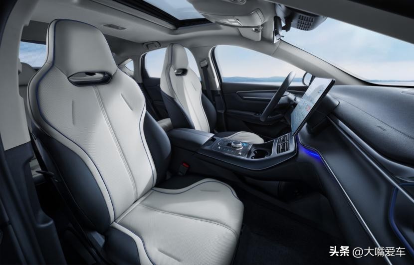 2023款比亚迪e2升级版,2023款比亚迪驱逐舰