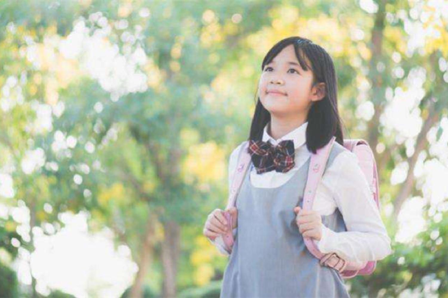 女孩刚来例假身高还能长高吗,女儿第一次来例假还会长身高吗