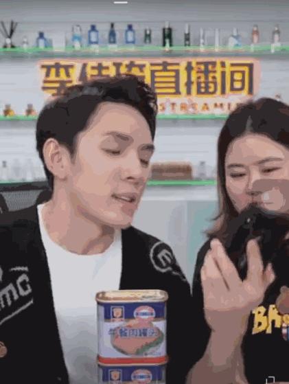 烤瓷牙的明星,烤瓷牙的明星都有谁