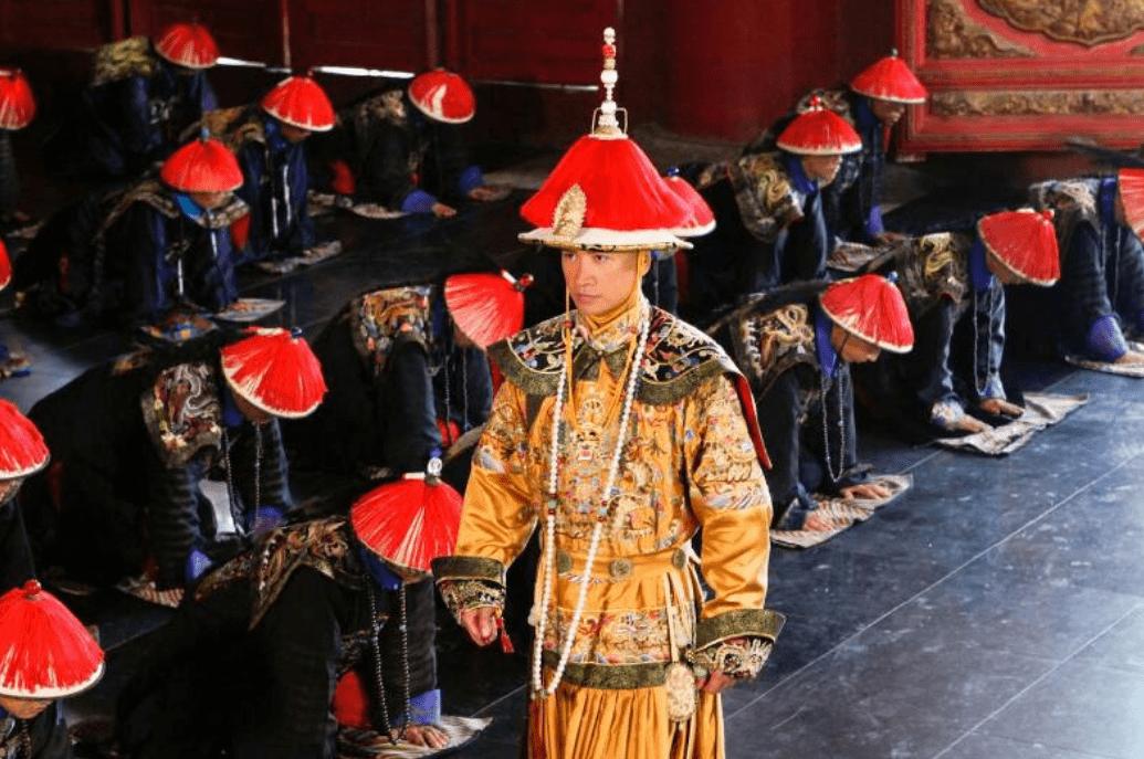 清朝的时候当官容易吗,清朝当官有多累