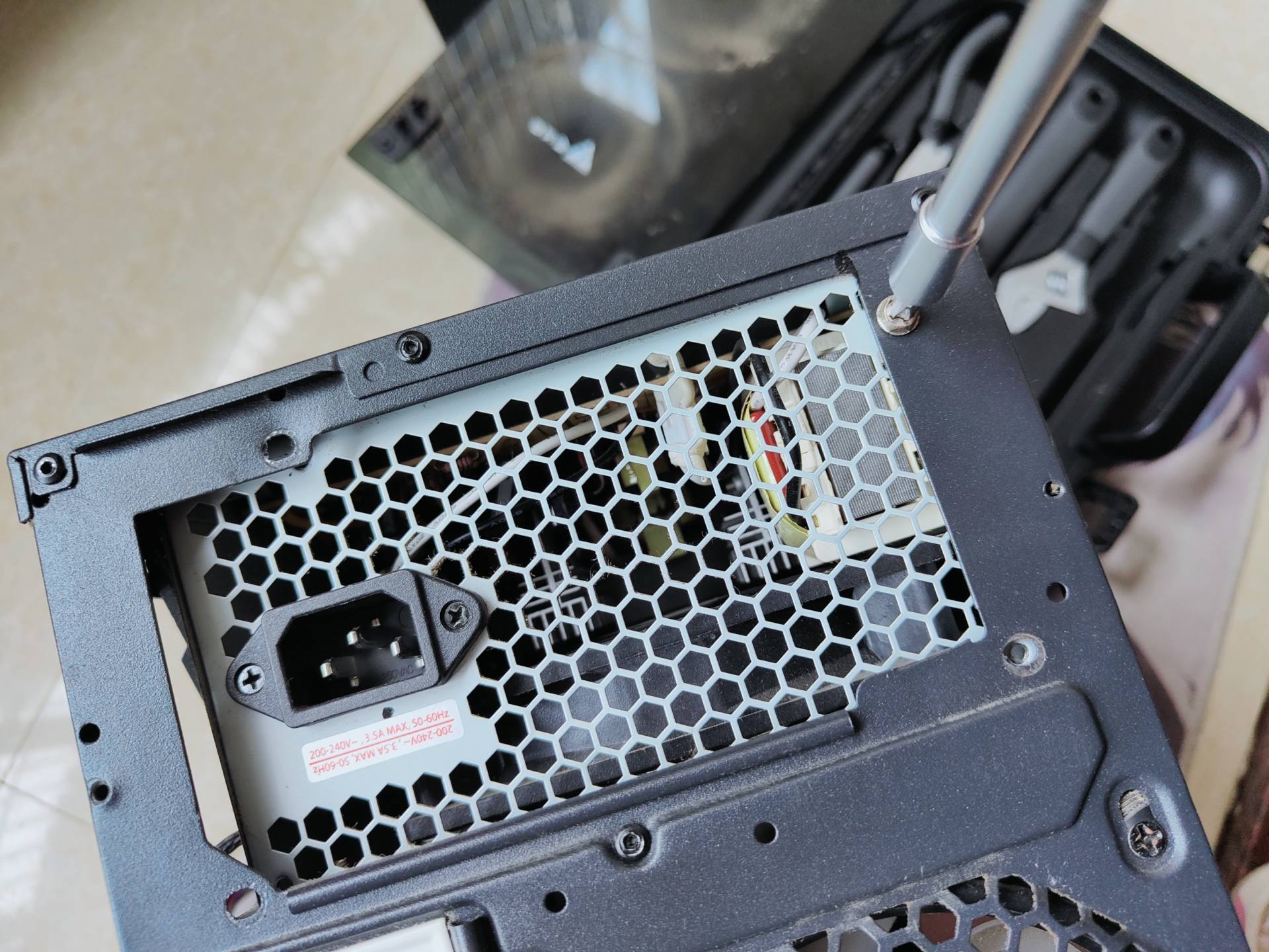 电脑电源不稳定的原因及解决方法,电脑电源严重虚标