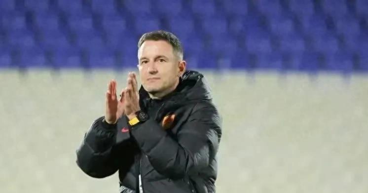 扬科维奇执教男足成绩,扬科维奇球技怎么样