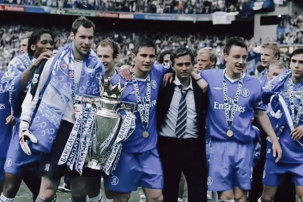 头可断血可流可遇不可求,头可断血可流尊严不能丢