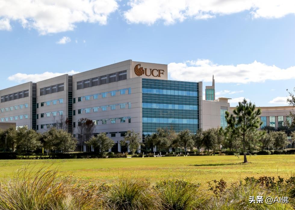 2022美国名校排名前十名大学,2024美国最顶尖的10所公立大学