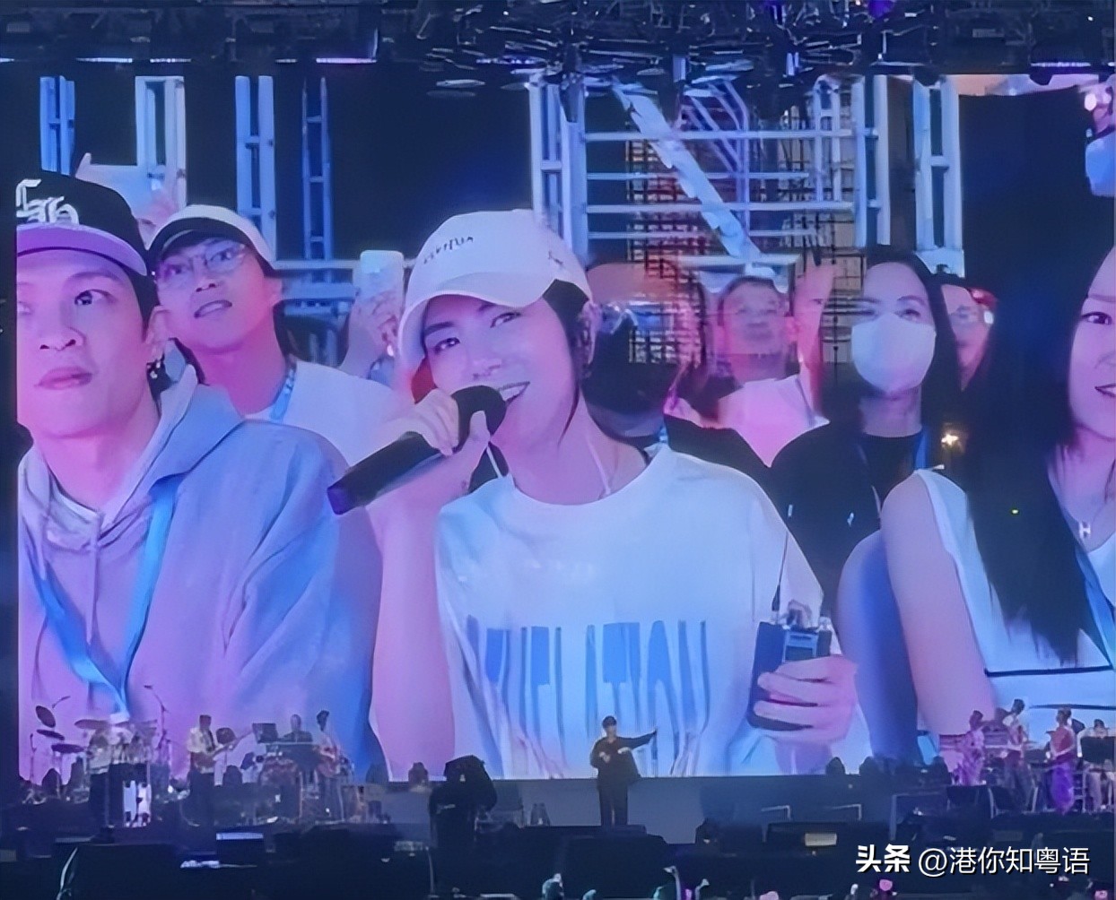 19年后，她终于在香港追星成功了！