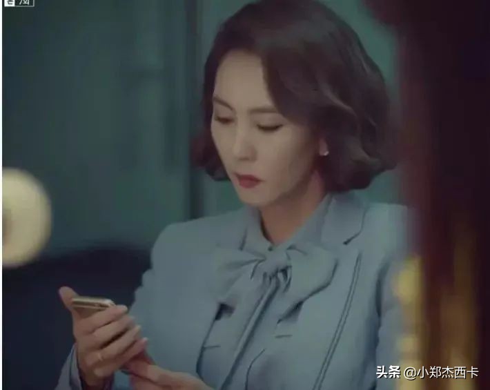 孙艺珍同款服装 (孙艺珍穿的什么牌子的衣服)