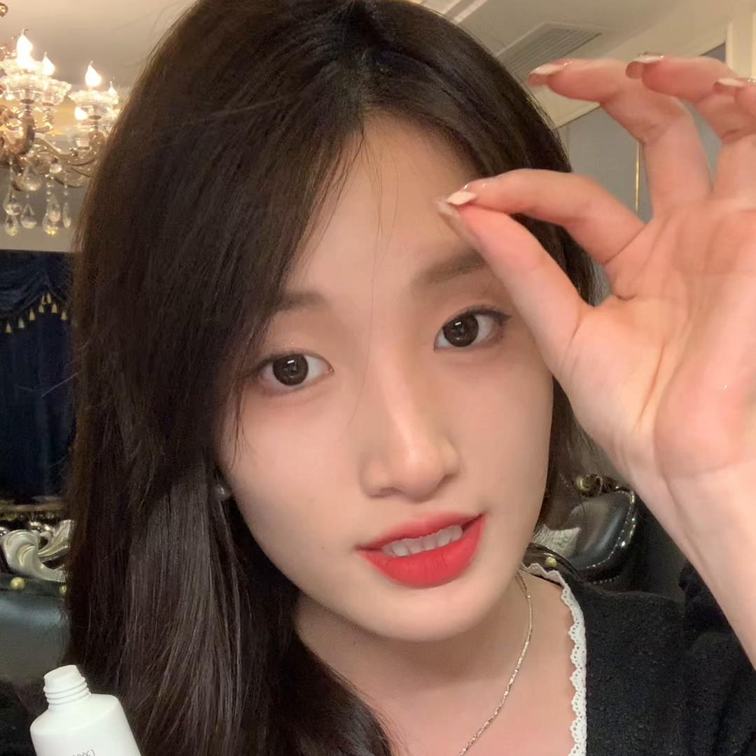 之前给大家整理了,各个阶段的护肤步骤。今天介绍俩温和去...