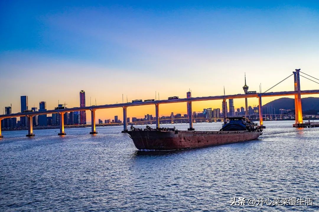 珠海澳门环岛游日游夜游,珠海游轮澳门环岛游值得坐吗