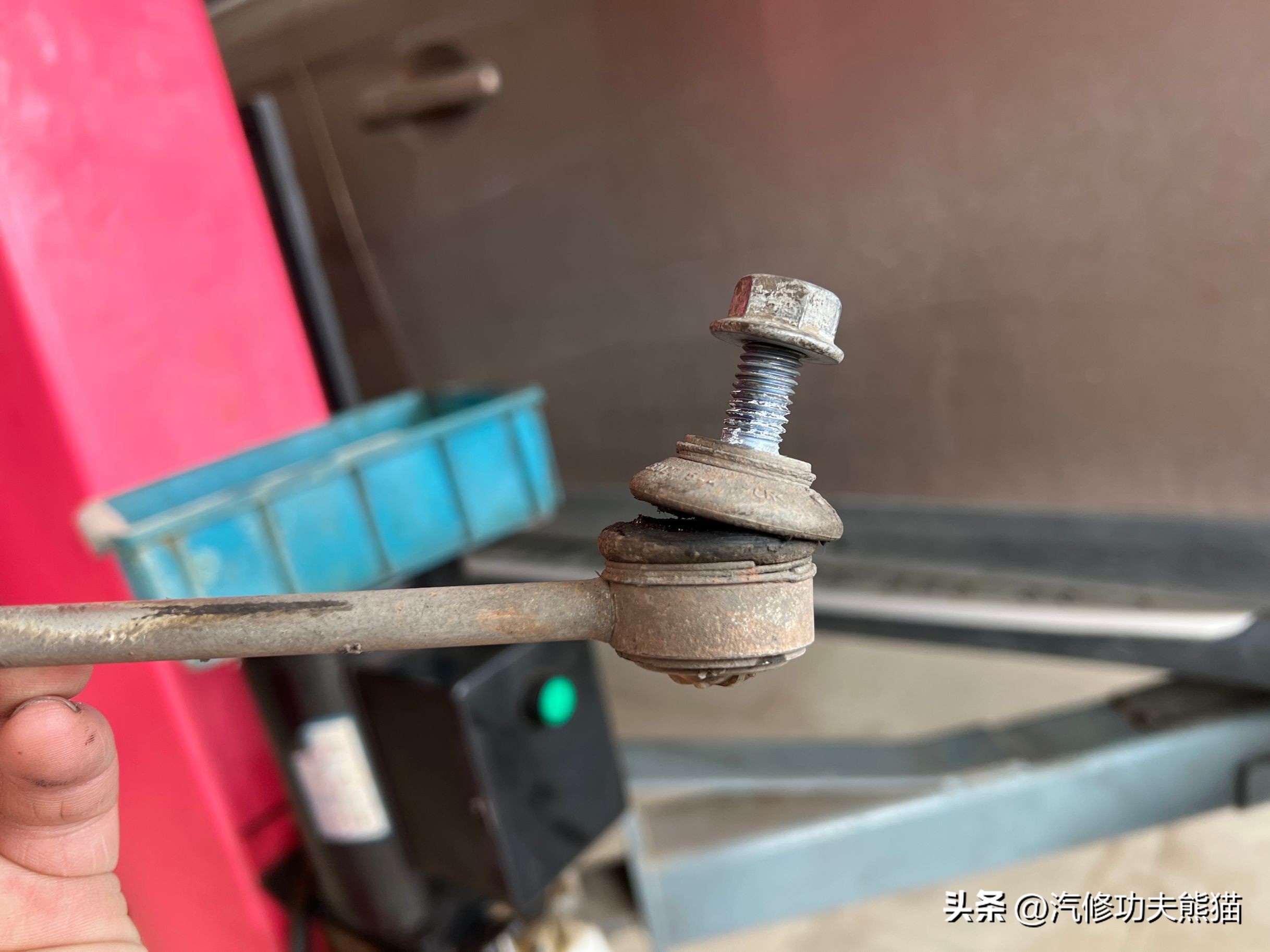 沃尔沃xc60十年老车,最新款沃尔沃xc60烧机油是通病吗