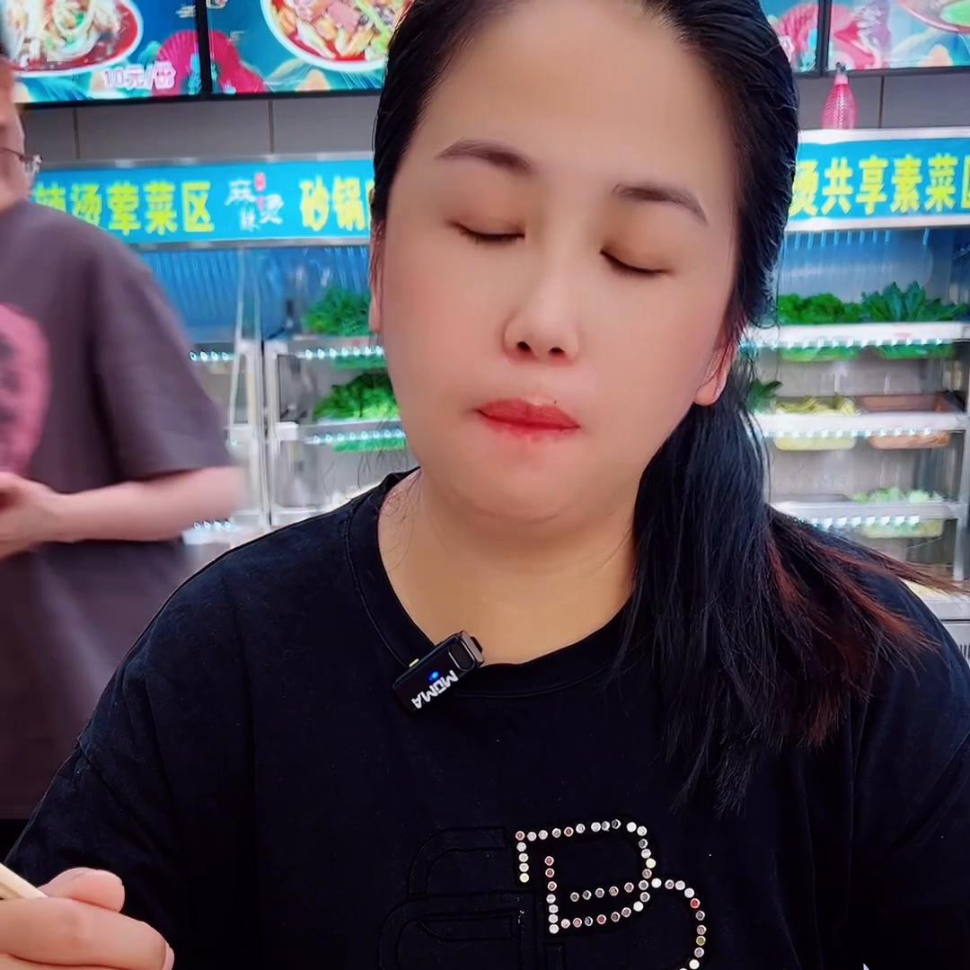 美女是咱家20年的学员，三年时间，通过自己的努力，改变...