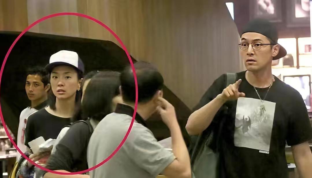 胡歌妻子黄曦宁个人资料年龄,胡歌和妻子黄曦宁近照