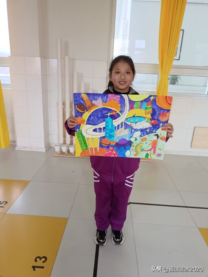 阳平关镇中心小学积极参加少年儿童科学幻想绘画展评活动