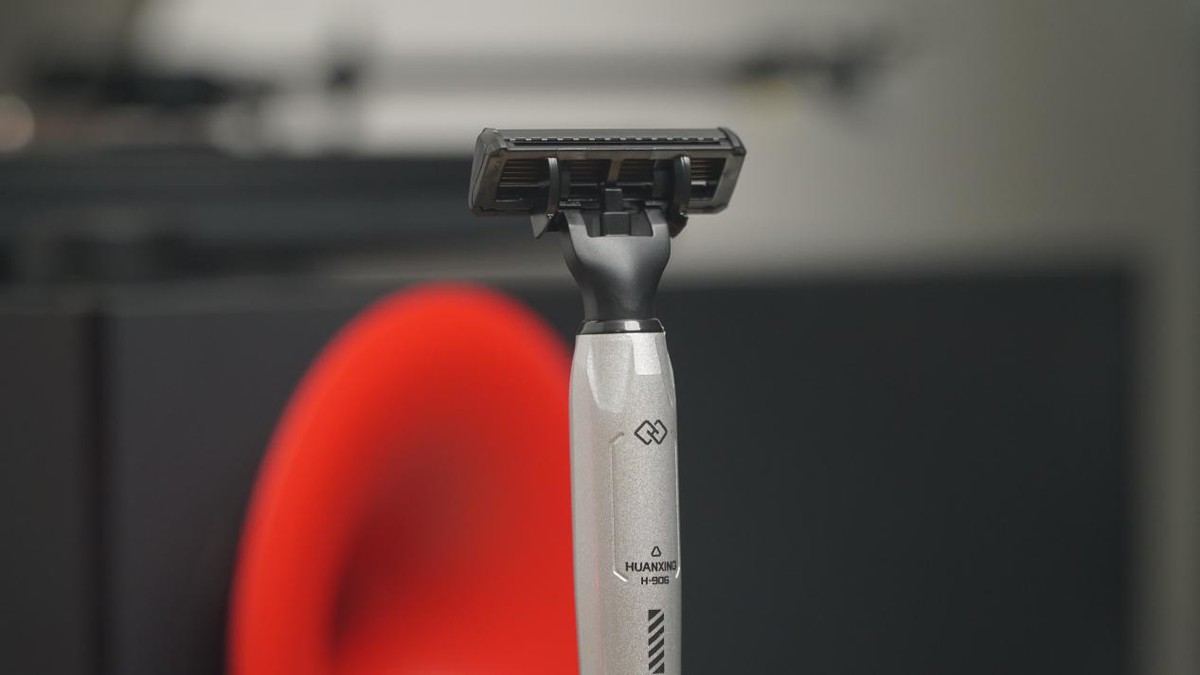 焕醒星洞剃须刀测评,焕醒小飞碟剃须刀