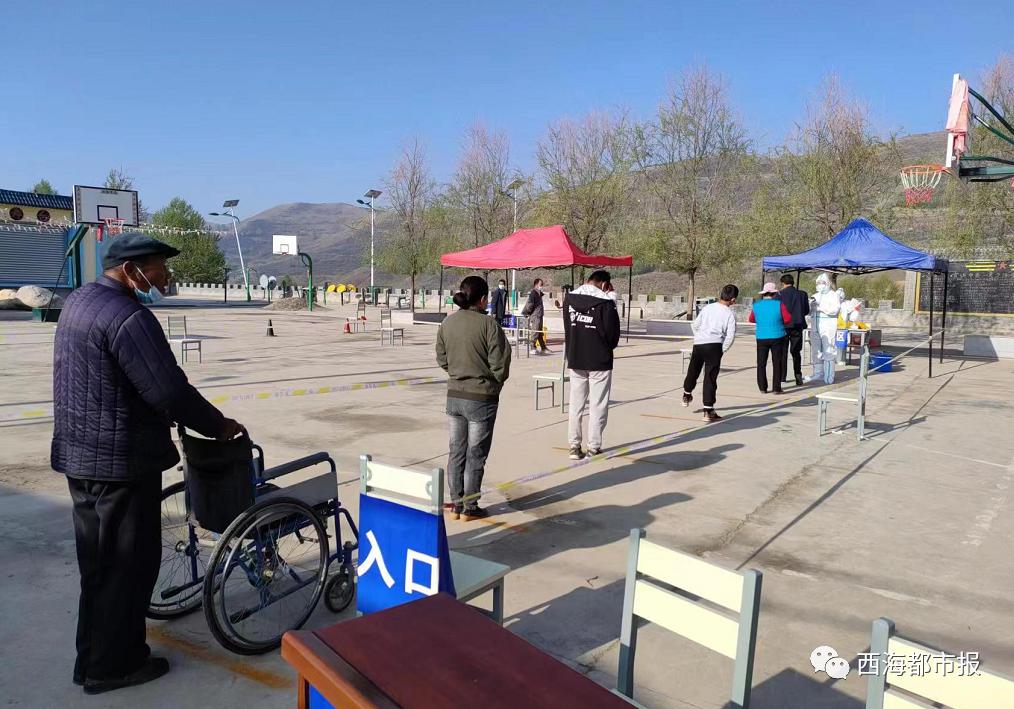 图集|今早的西宁城！有序有爱有速度...