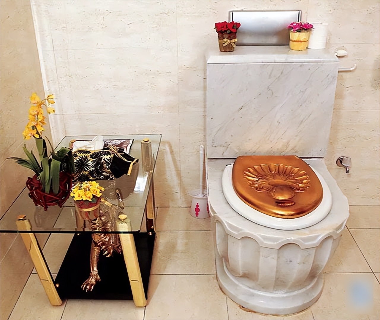 王馨平父亲及母亲,王馨平和她爸爸的视频