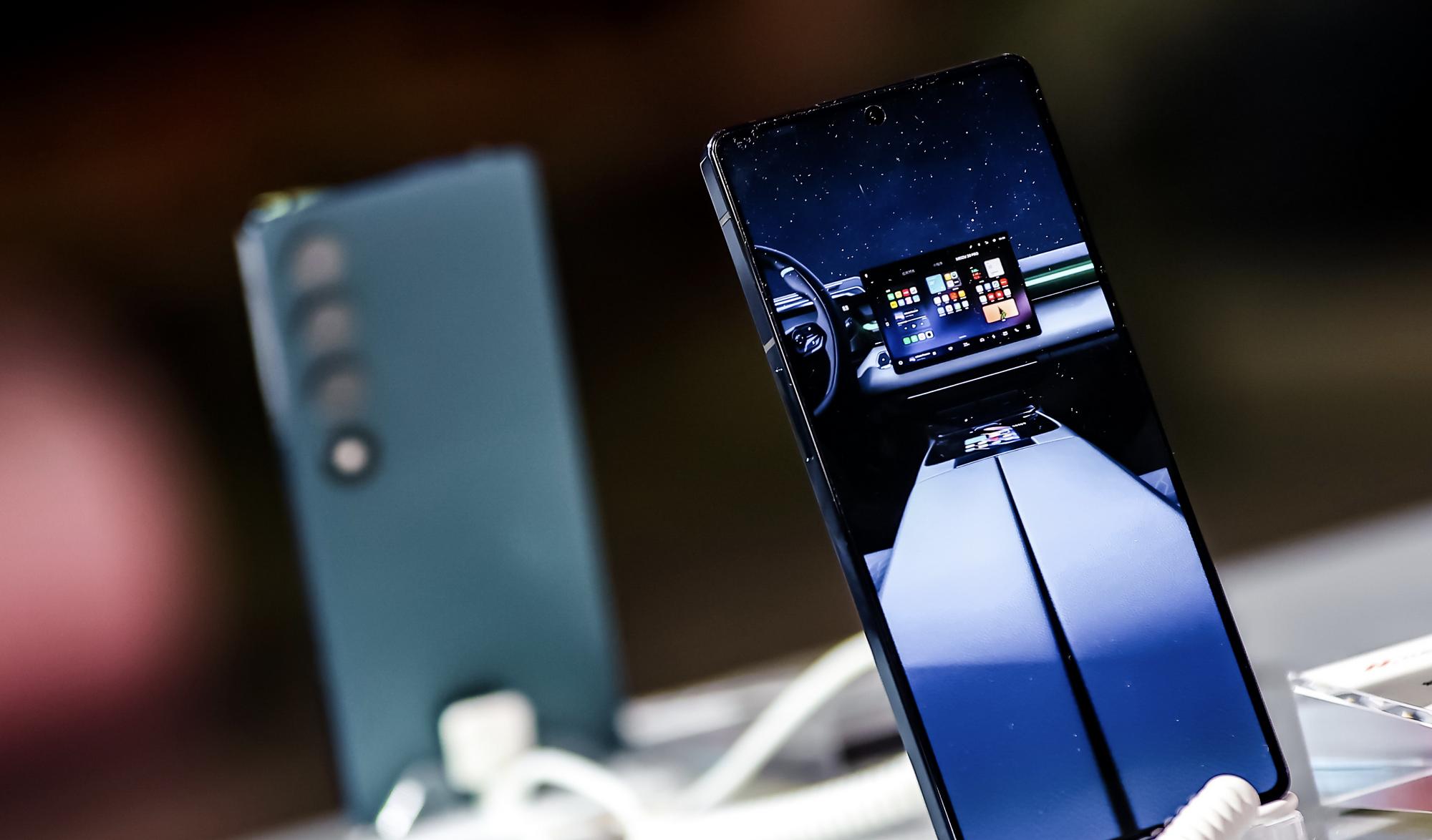 魅族20无界泰坦玻璃测试,魅族泰坦玻璃屏幕