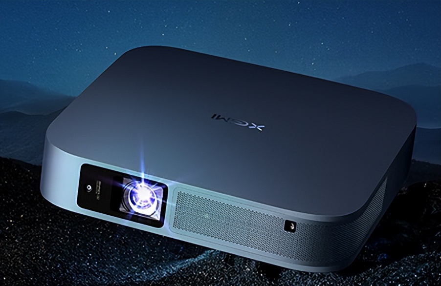 极米z8x和大眼橙x7d投影仪对比,极米坚果大眼橙投影仪哪家强