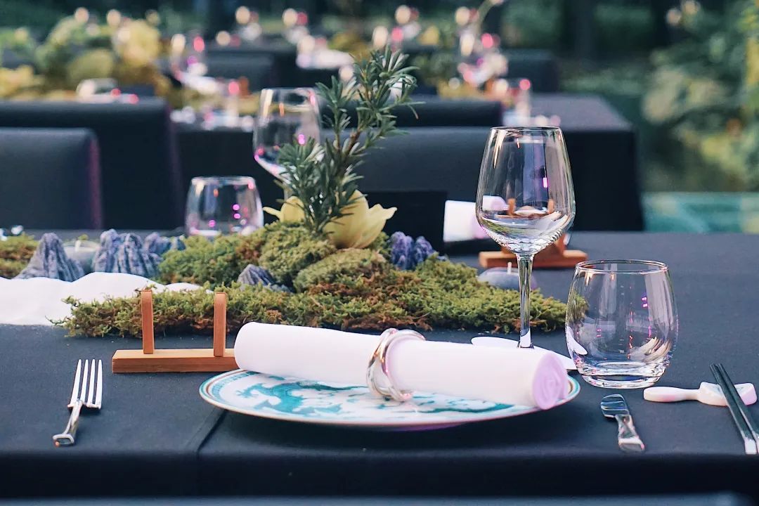 三亚必吃的酒店,三亚酒店亲子游必住酒店