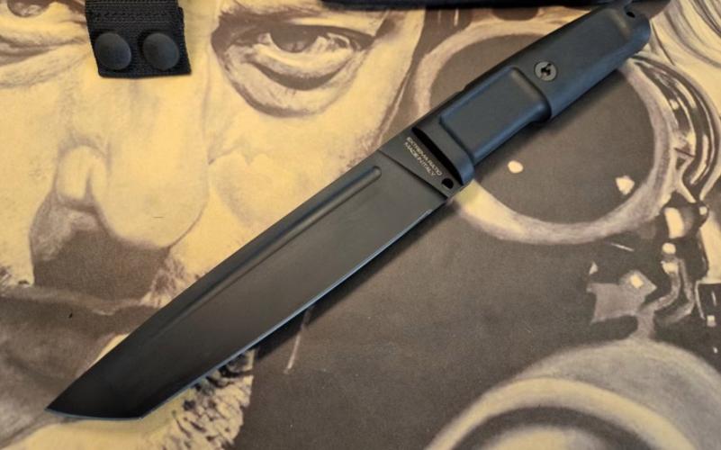 穿刺性最强的战术刀,极端武力穿刺