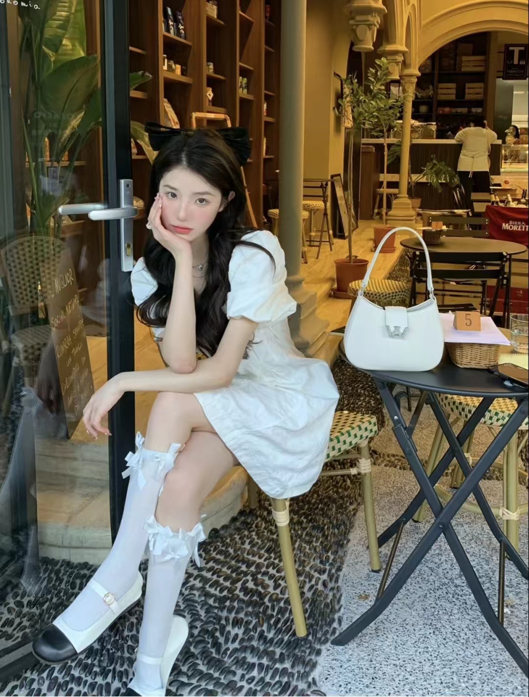 韩剧千金穿搭连衣裙,韩剧财阀千金穿搭黑色连衣裙