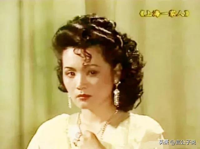 7位天生“眼窝深”的女星，深邃迷人和疲惫显老，差距一目了然