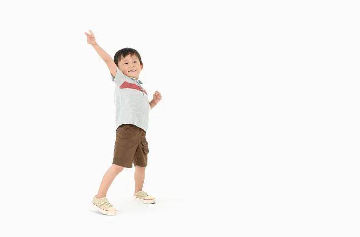 你知道:男性丁丁的发育变化是怎样的吗?如有3大异常及时就医