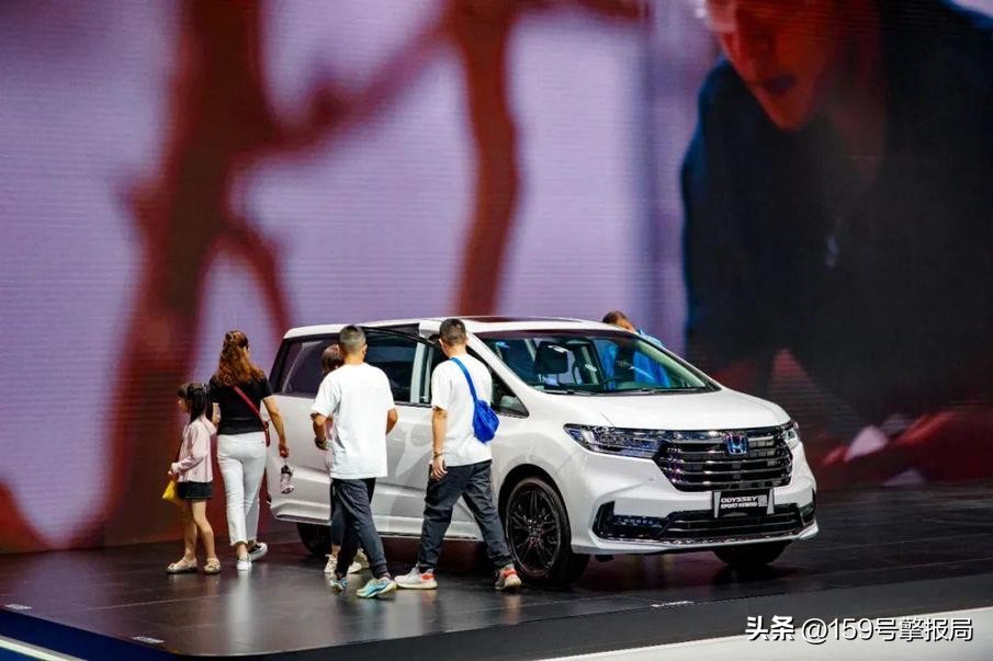 本田奥德赛2024至尊版黑色,2024车展本田奥德赛