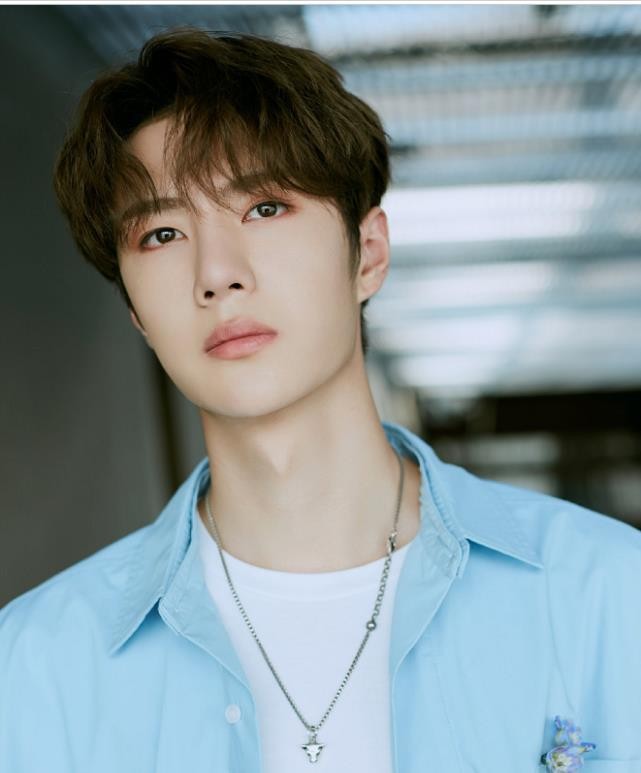 “隐形富豪”王一博:三年分红4.3亿,为何选择在北京租房住?