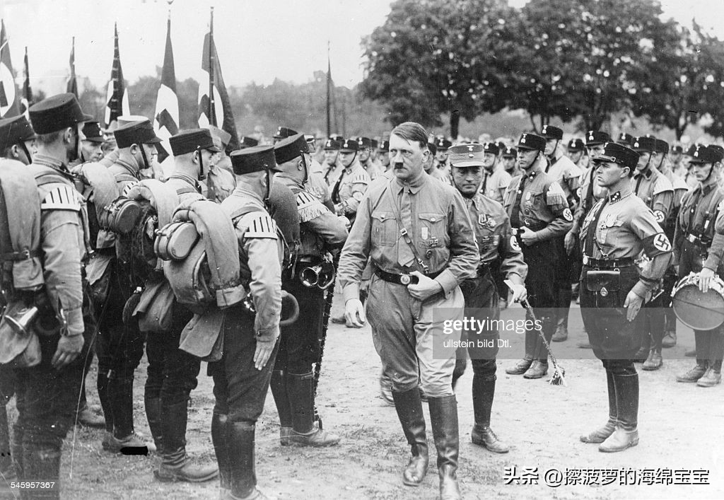纳粹冲锋队用的什么枪,纳粹德军军衔图解