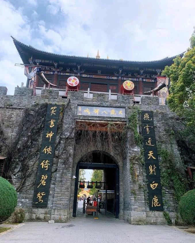 云南旅游这几个景点都是坑,没必要去,快来看,替你节省时间金钱