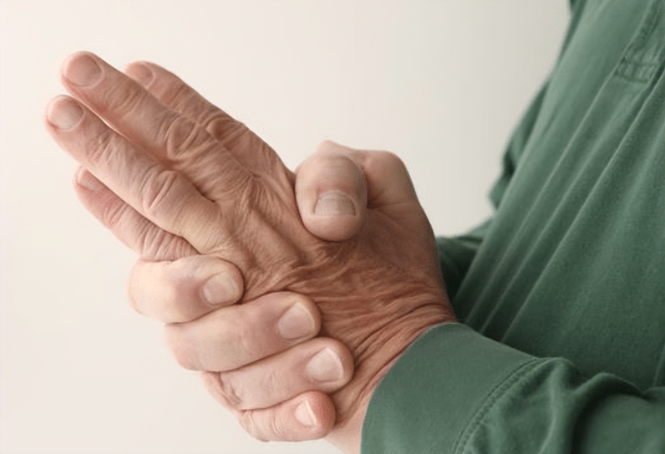 年轻人得风湿病什么原因,为什么年轻人得了风湿病越来越多